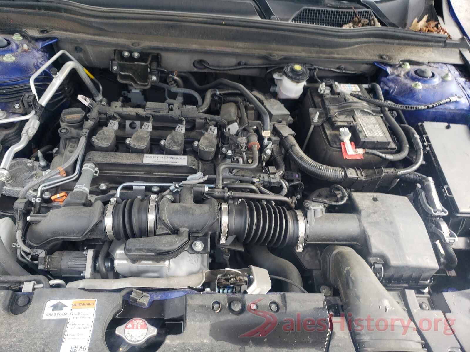 1HGCV1F33KA083086 2019 HONDA ACCORD