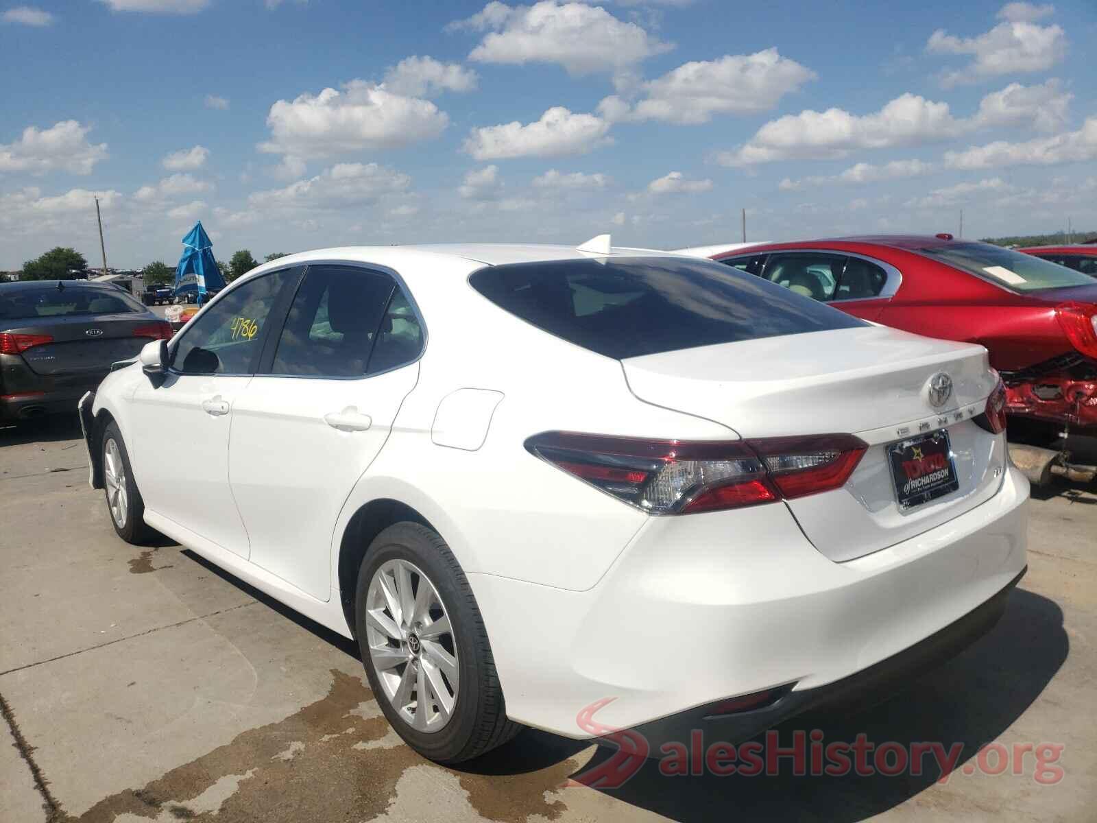 4T1C11AKXMU552342 2021 TOYOTA CAMRY