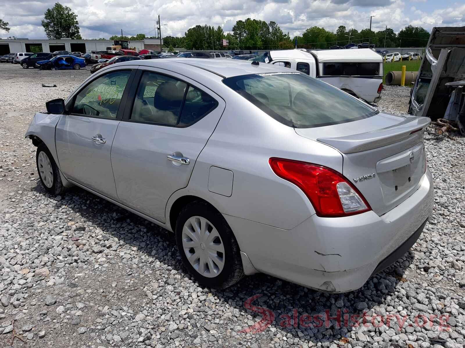 3N1CN7AP3JL883814 2018 NISSAN VERSA