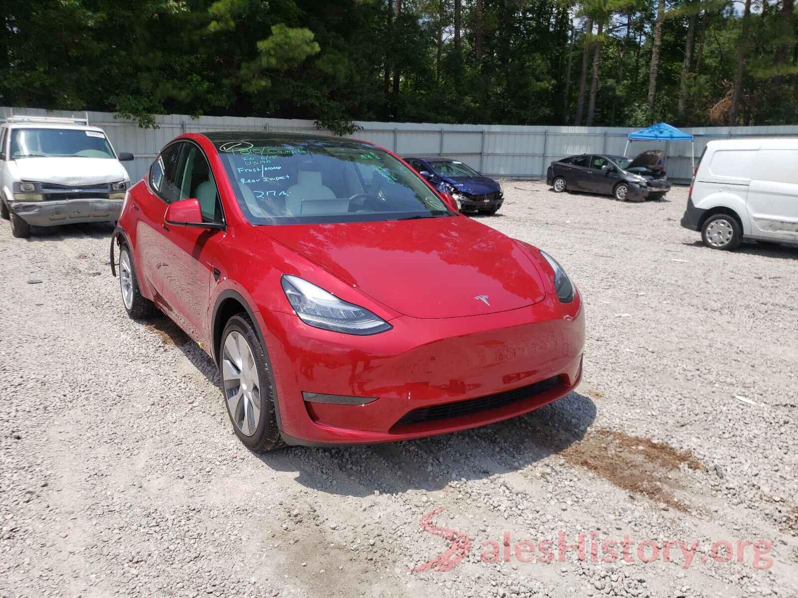 5YJYGDEE3MF136995 2021 TESLA MODEL Y