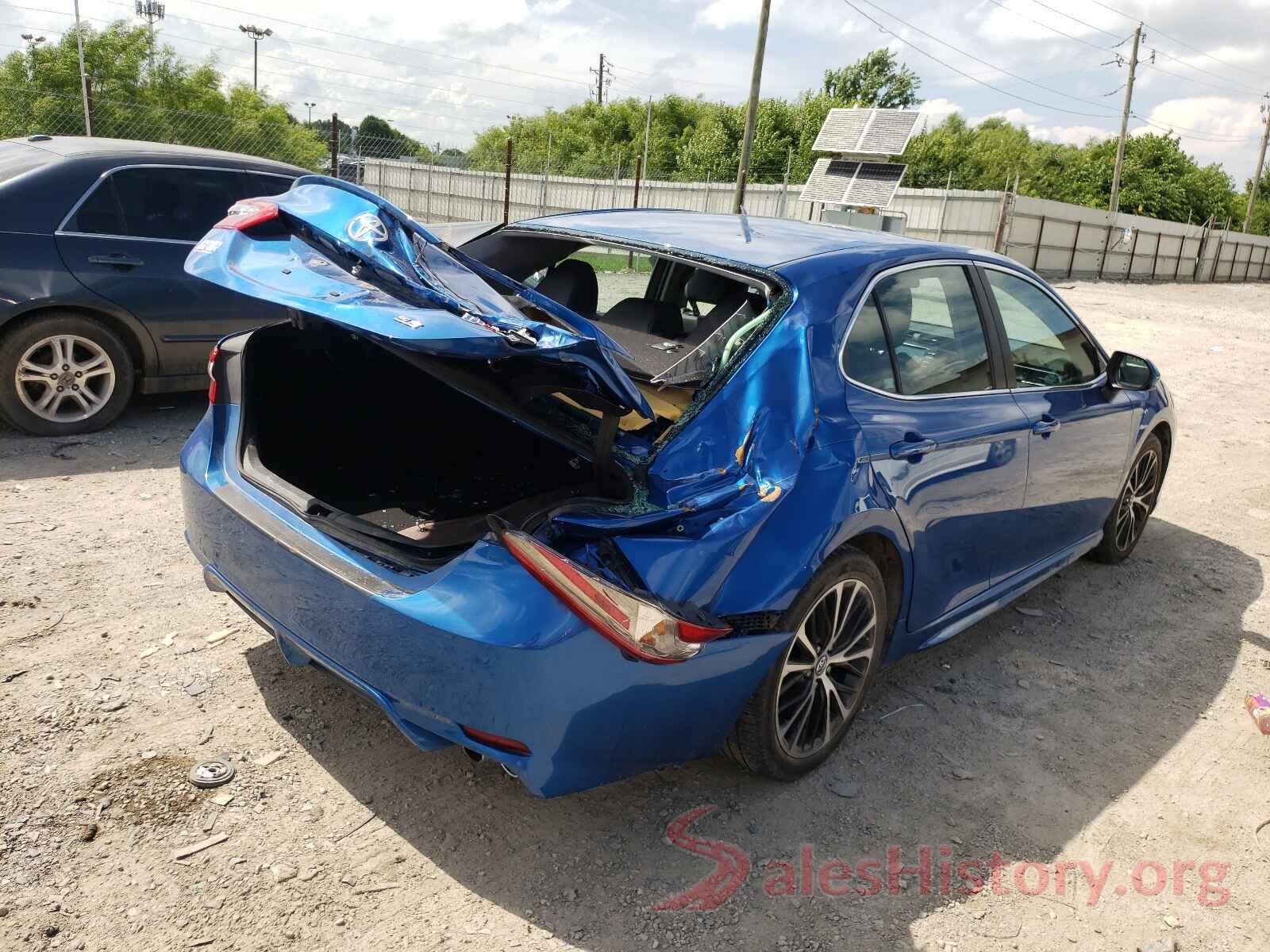 4T1B11HK1JU051627 2018 TOYOTA CAMRY