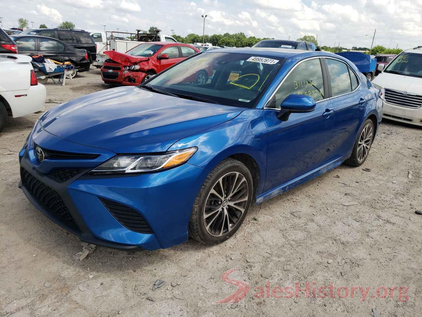 4T1B11HK1JU051627 2018 TOYOTA CAMRY