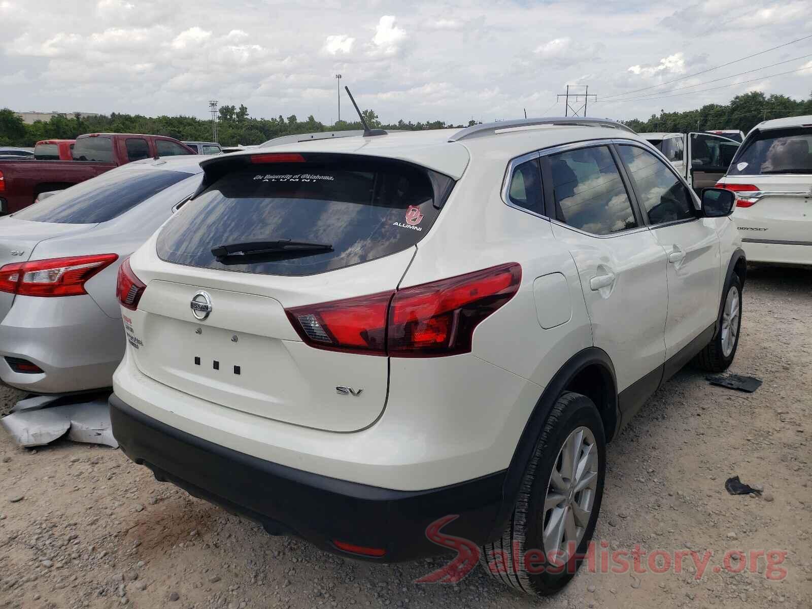 JN1BJ1CP7JW164920 2018 NISSAN ROGUE