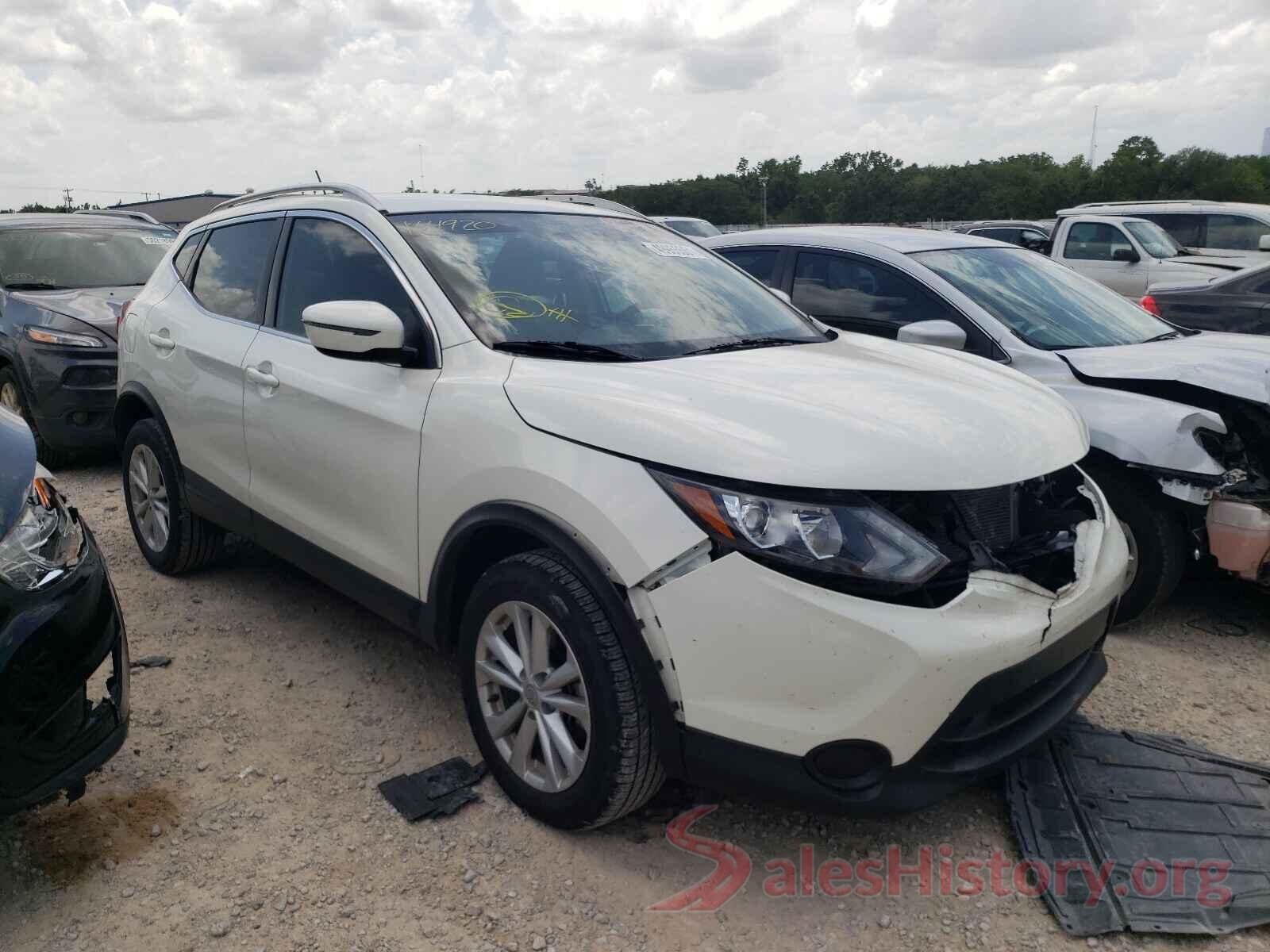 JN1BJ1CP7JW164920 2018 NISSAN ROGUE