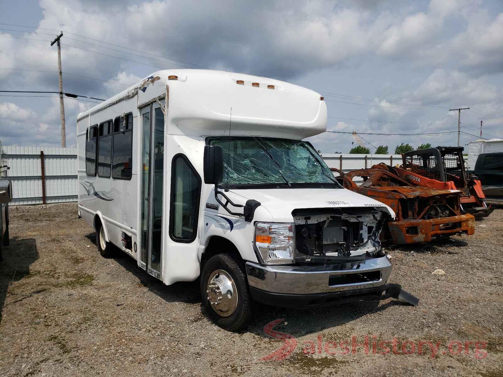 1FDEE3FS3JDC27884 2018 FORD ECONOLINE