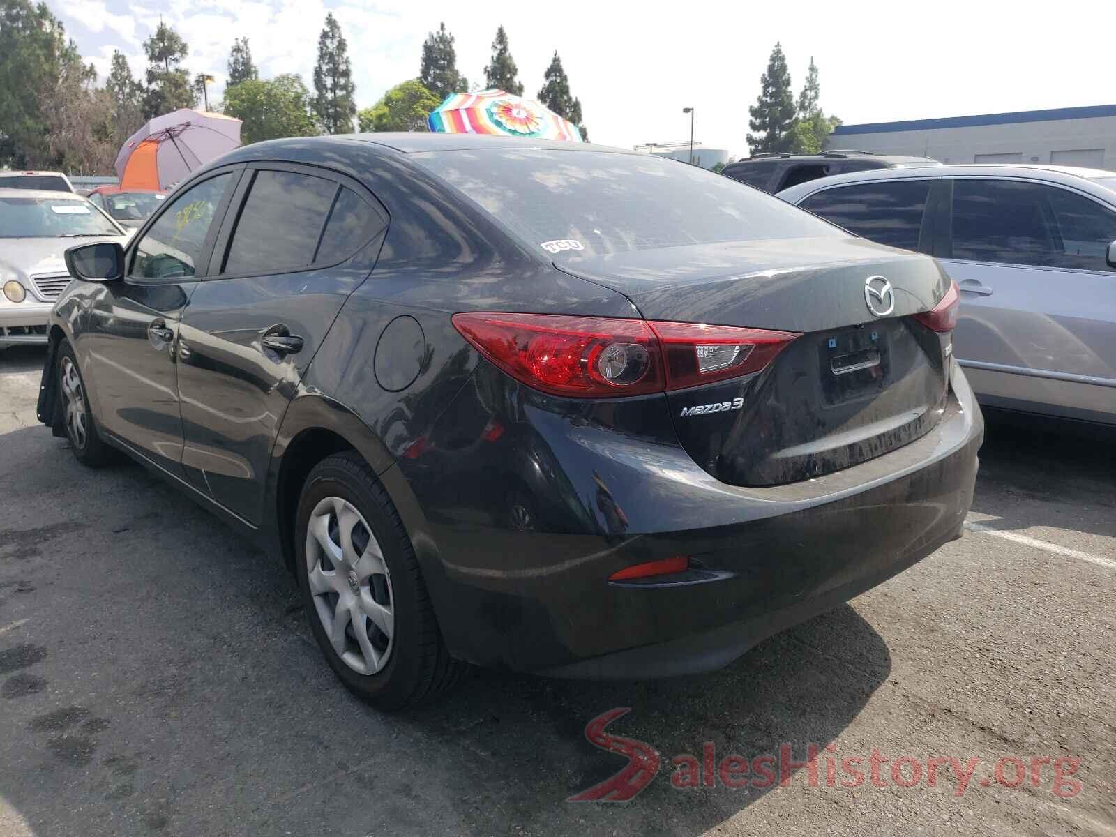 3MZBN1U74JM215044 2018 MAZDA 3