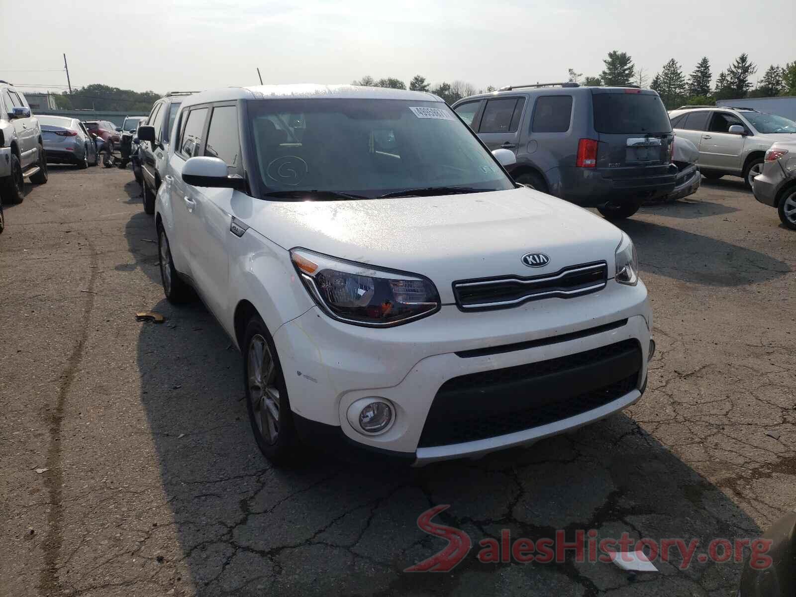 KNDJP3A55J7507089 2018 KIA SOUL