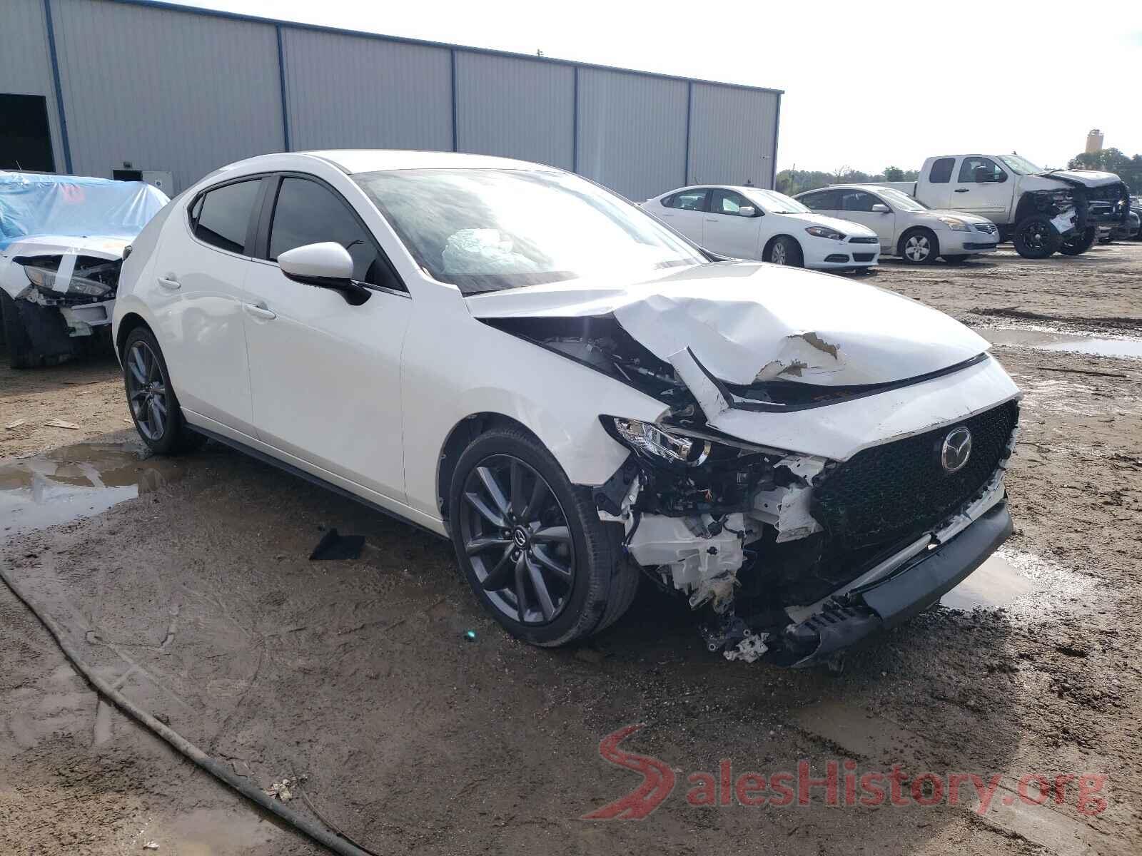 JM1BPAJM9K1137446 2019 MAZDA 3