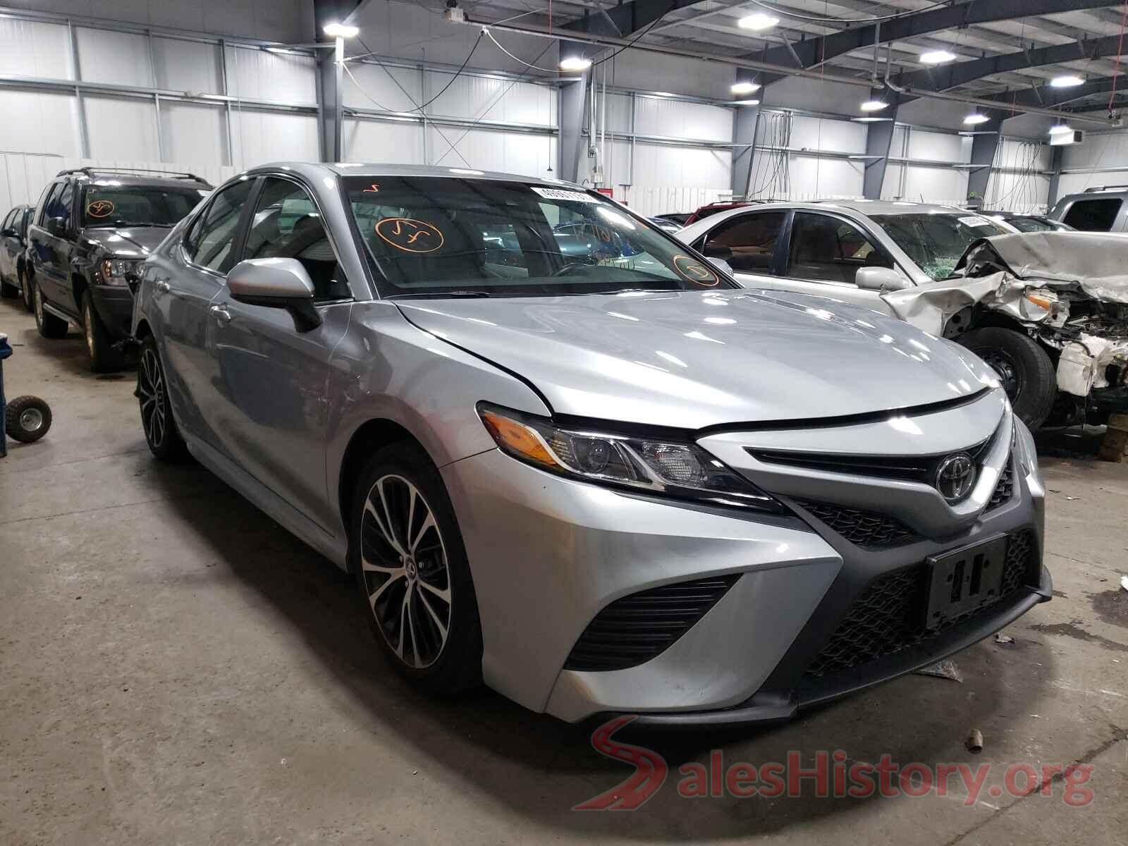 4T1B11HK3JU052505 2018 TOYOTA CAMRY