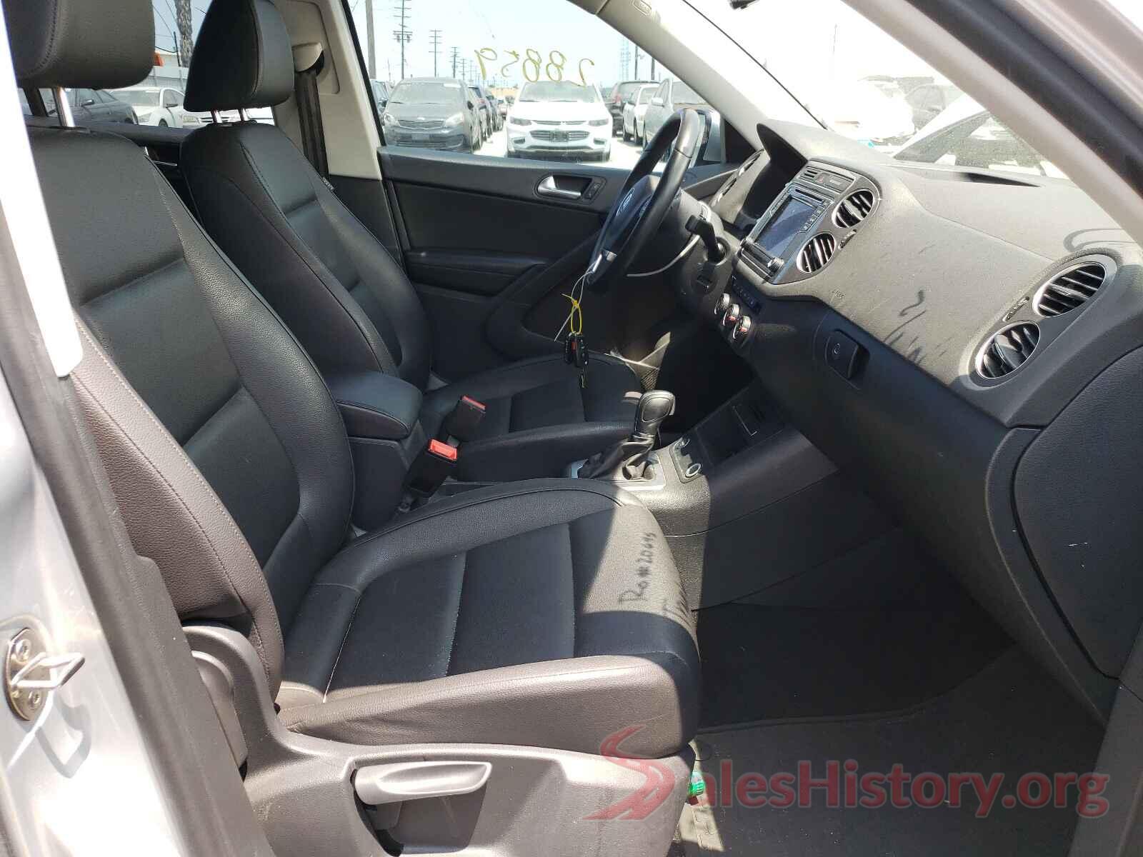 WVGAV7AX7HW500753 2017 VOLKSWAGEN TIGUAN