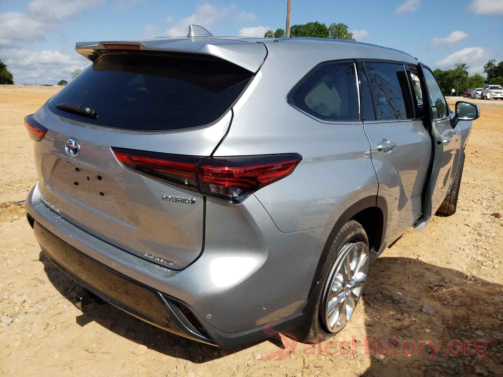 5TDDBRCH6MS021648 2021 TOYOTA HIGHLANDER