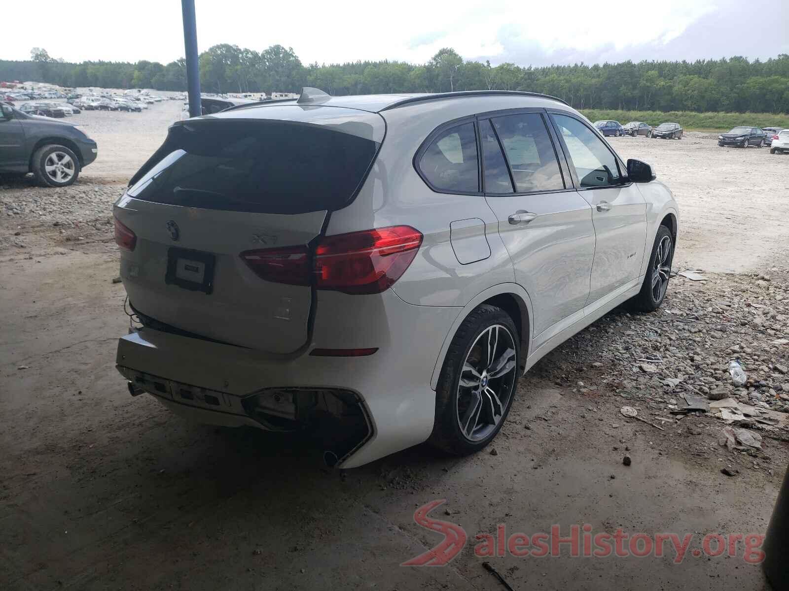 WBXHU7C32J5H40231 2018 BMW X1