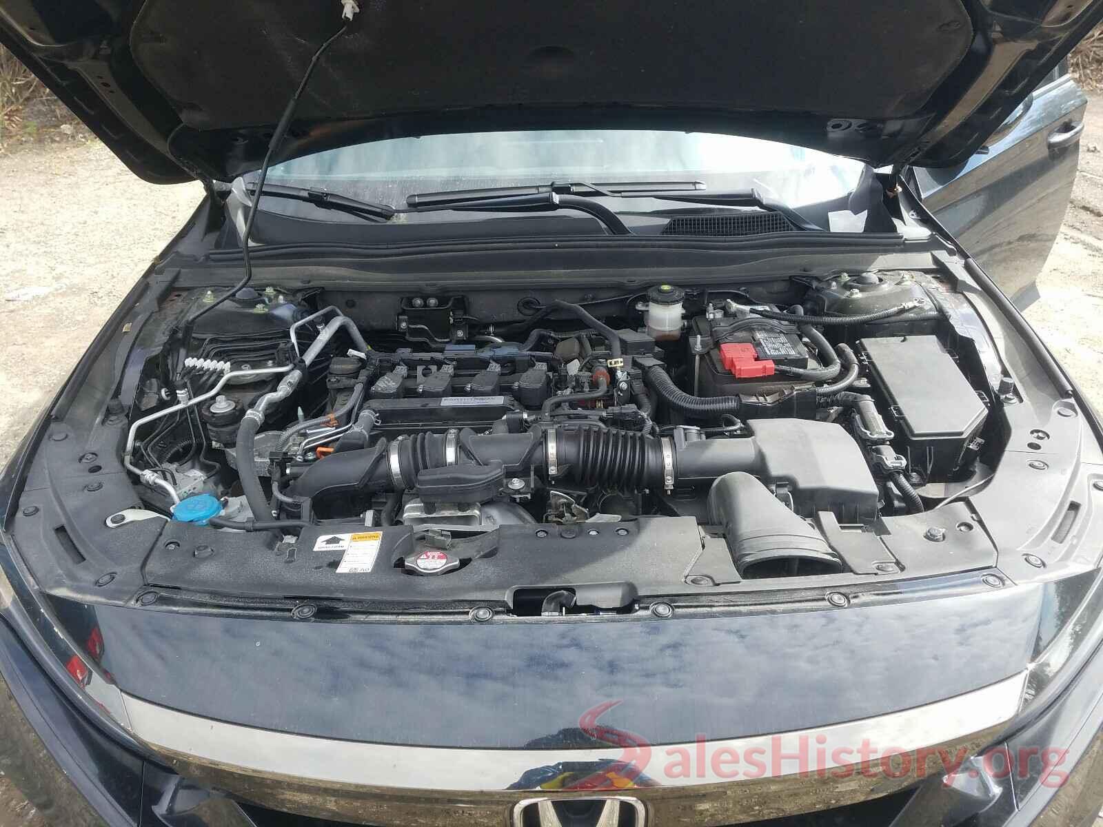 1HGCV1F36JA118055 2018 HONDA ACCORD