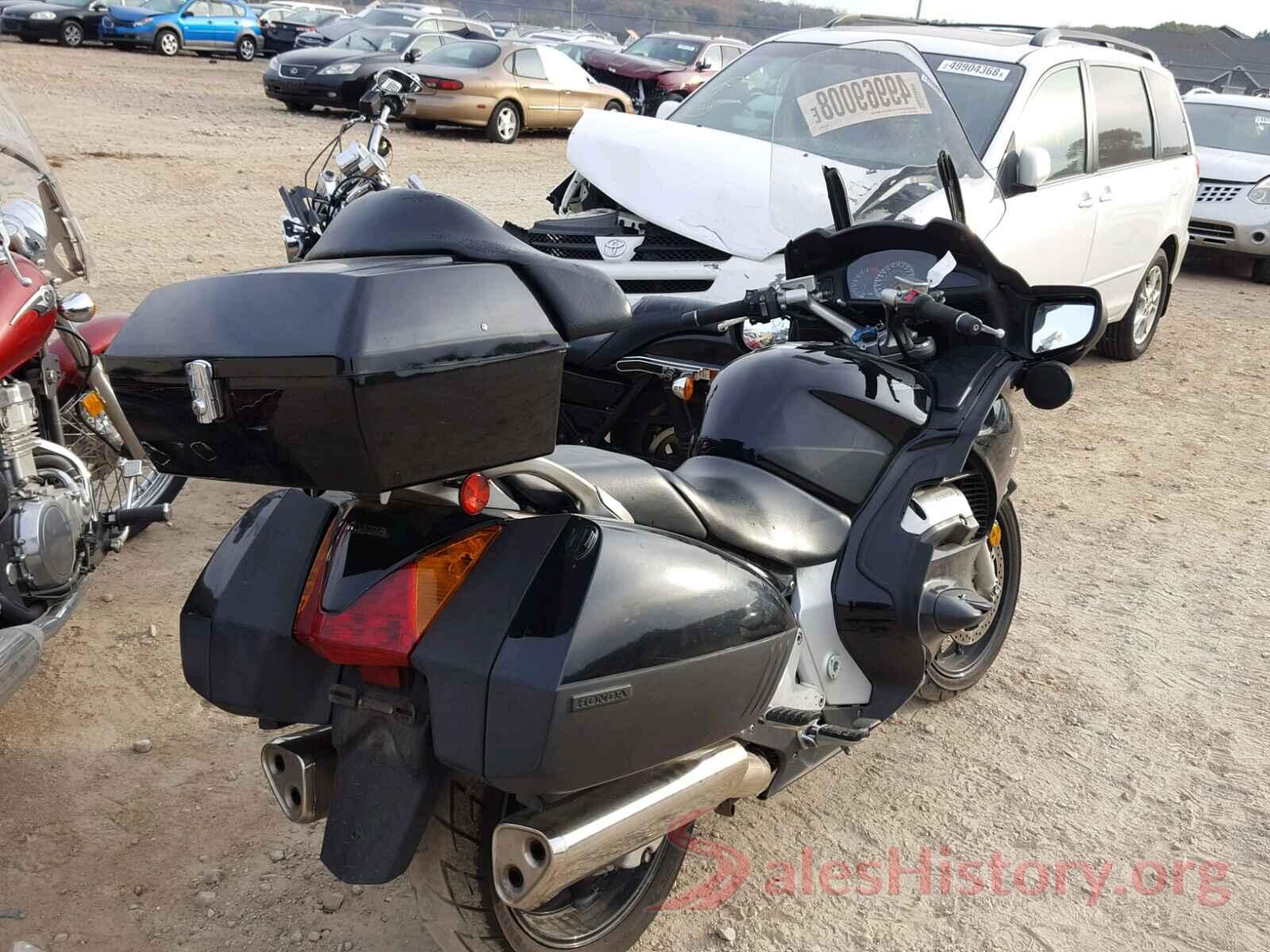 JH2SC510X6M401320 2006 HONDA ST1300