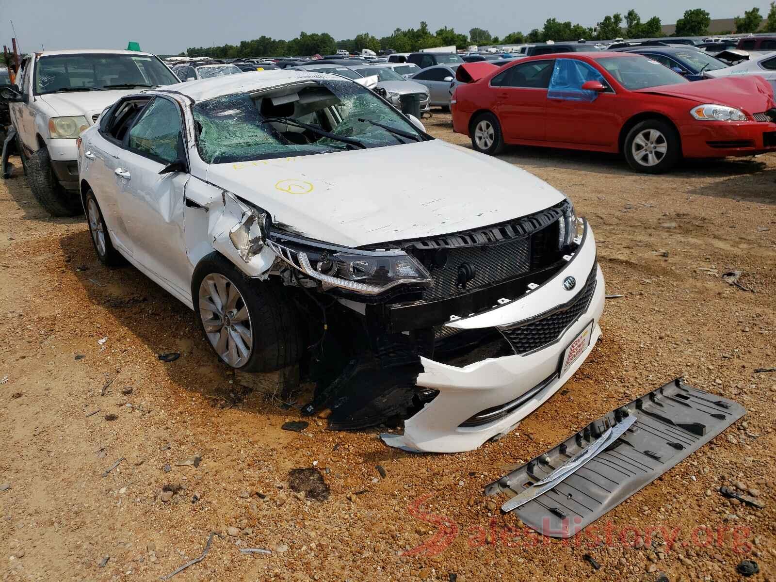 5XXGT4L38JG233062 2018 KIA OPTIMA