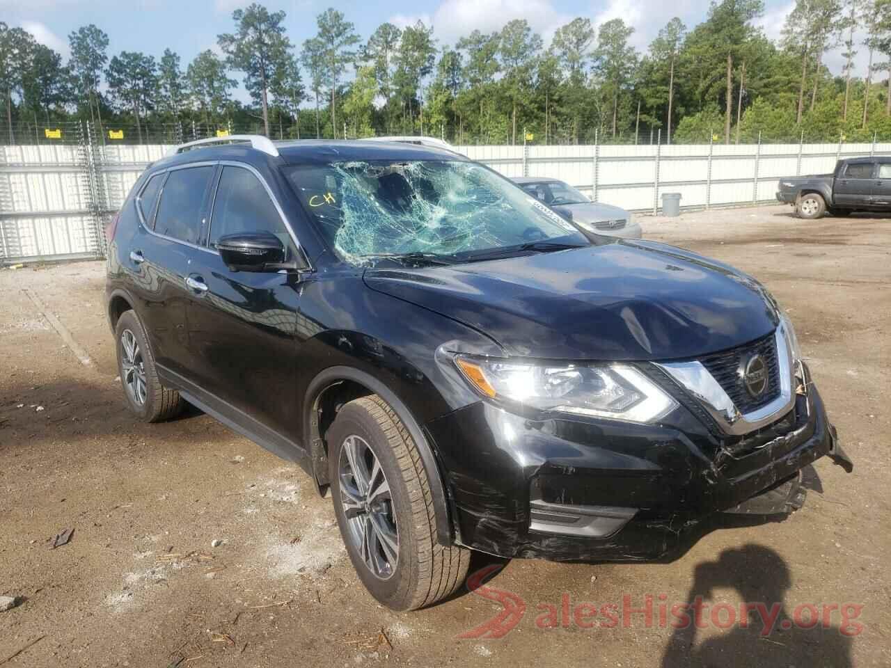 5N1AT2MV1KC775756 2019 NISSAN ROGUE