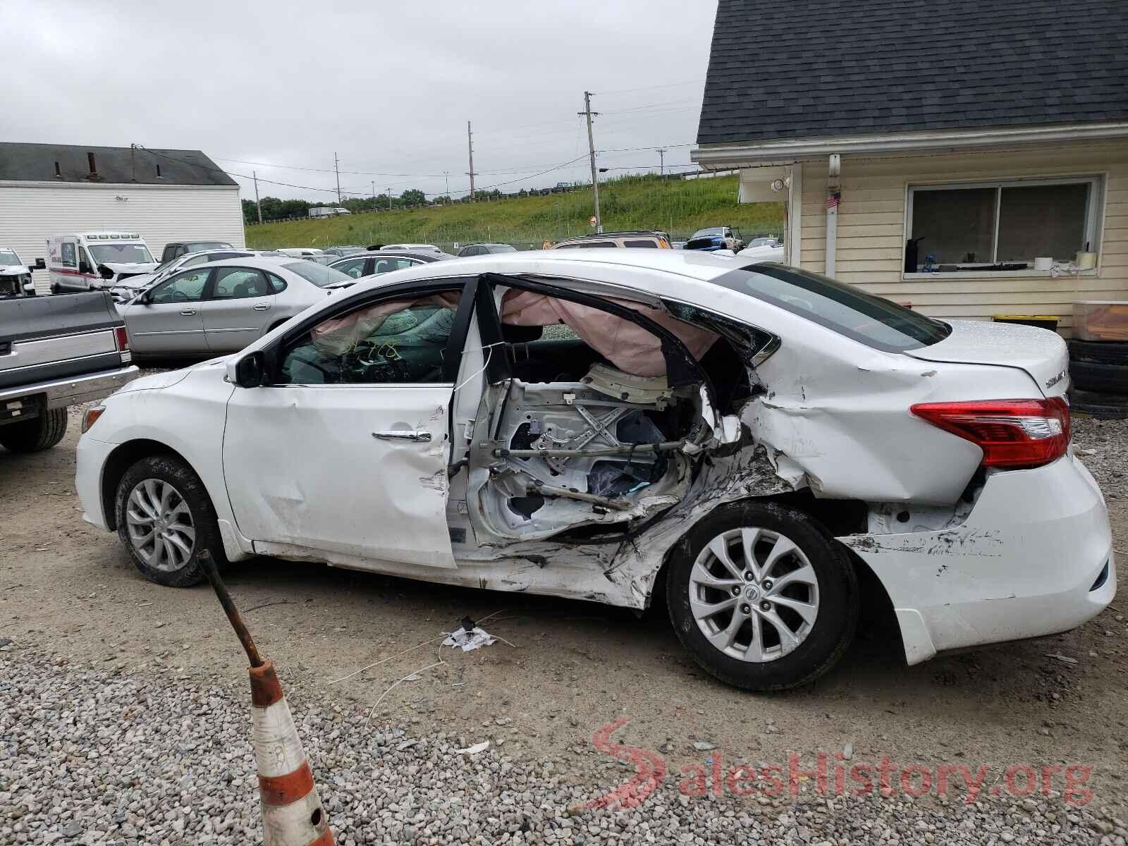 3N1AB7AP8JL631900 2018 NISSAN SENTRA