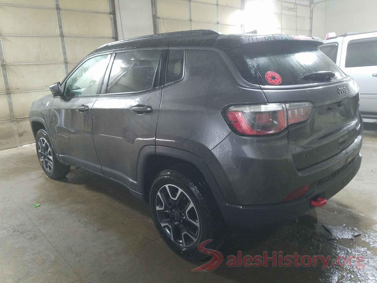 3C4NJDDB9KT671551 2019 JEEP COMPASS