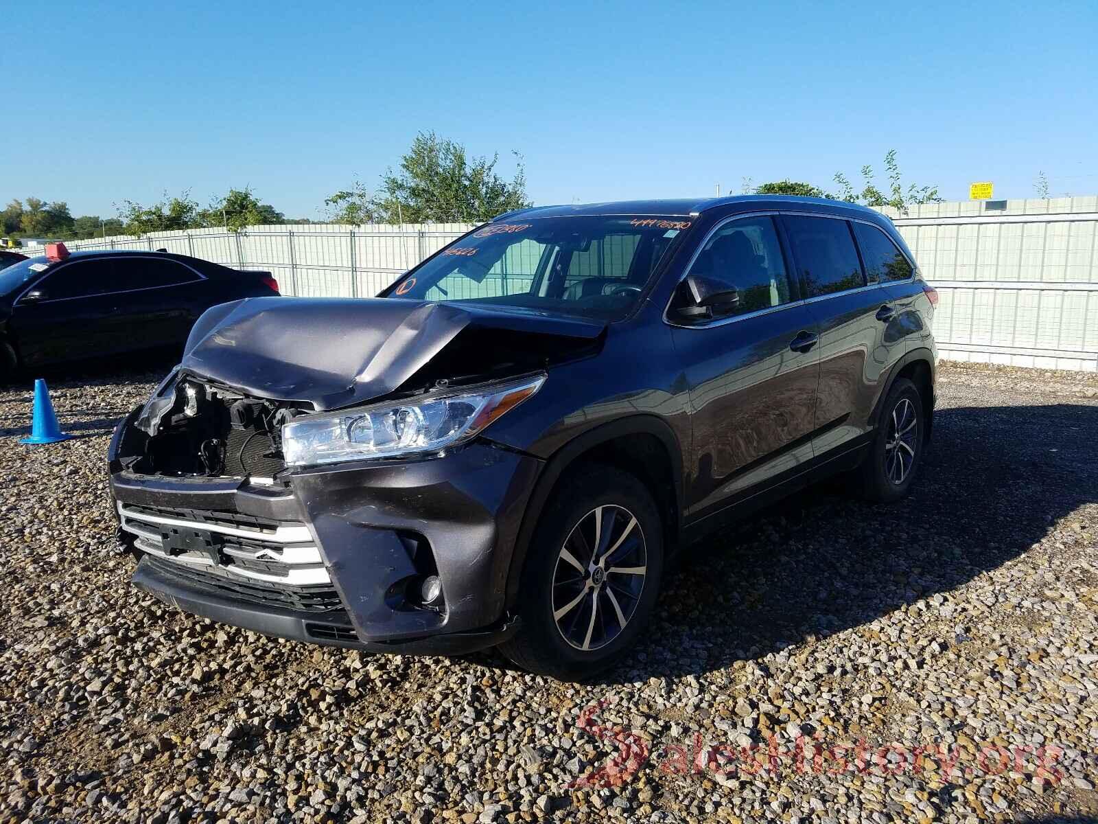 5TDJZRFH5HS415626 2017 TOYOTA HIGHLANDER