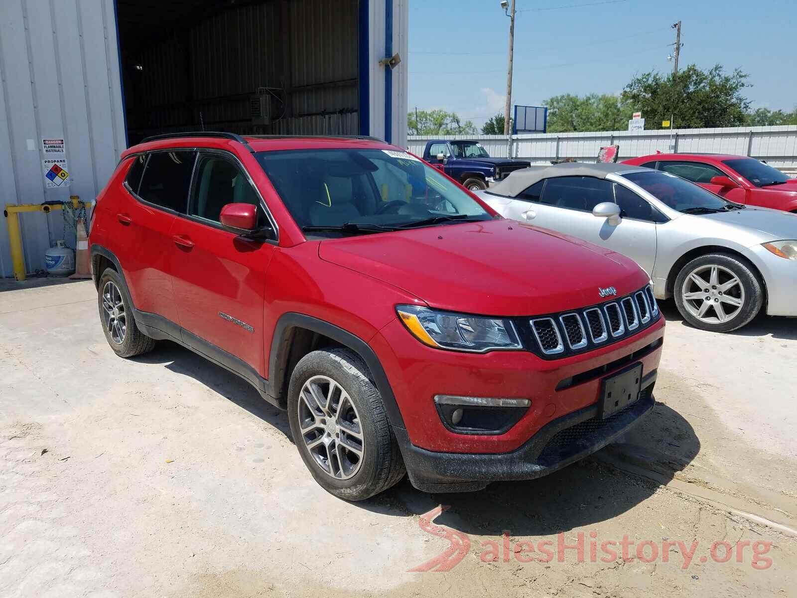 3C4NJCBB5KT685735 2019 JEEP COMPASS