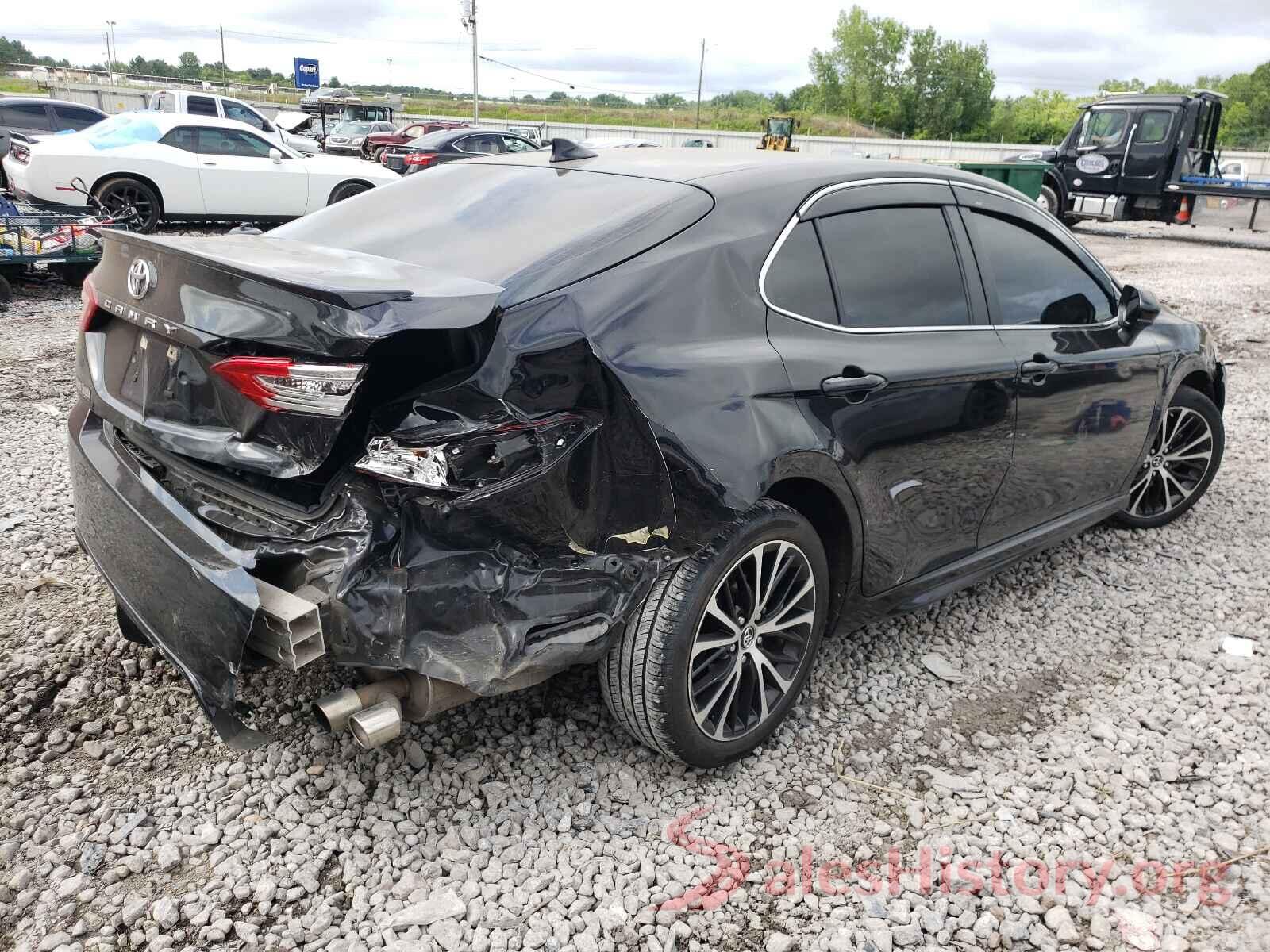 4T1B11HK4KU737579 2019 TOYOTA CAMRY