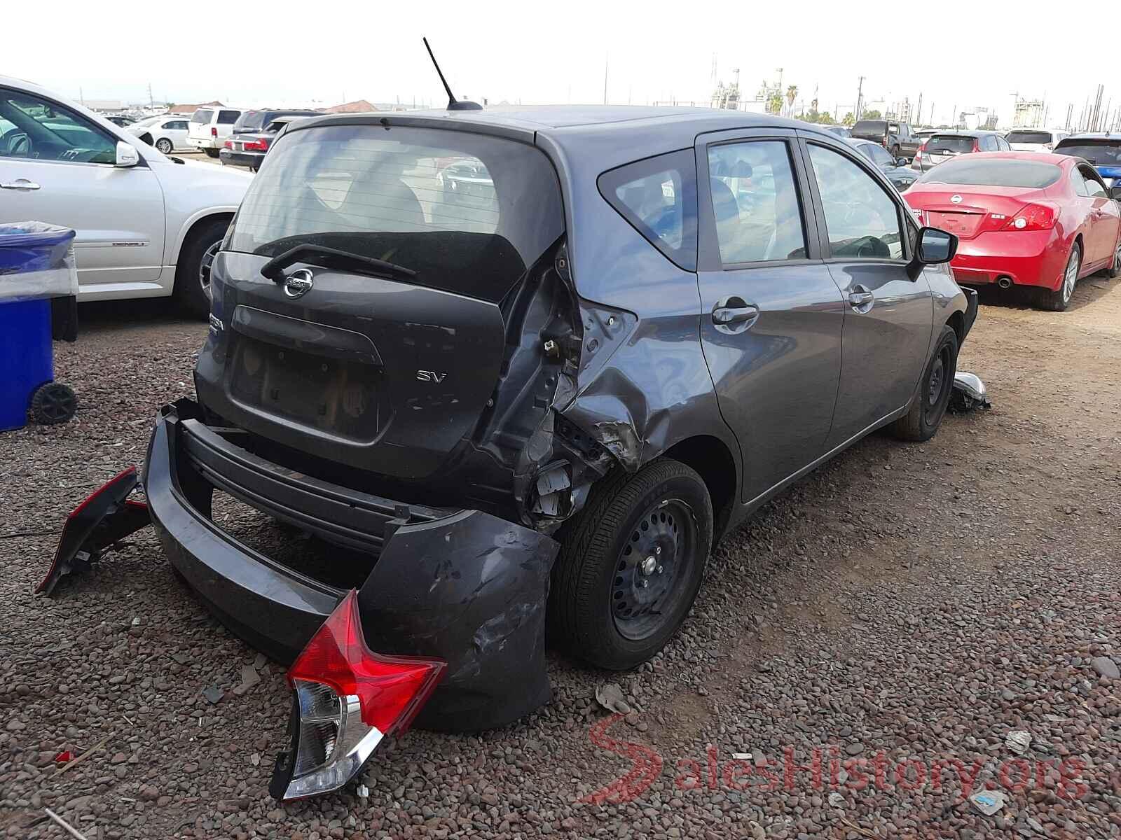 3N1CE2CP2JL352247 2018 NISSAN VERSA