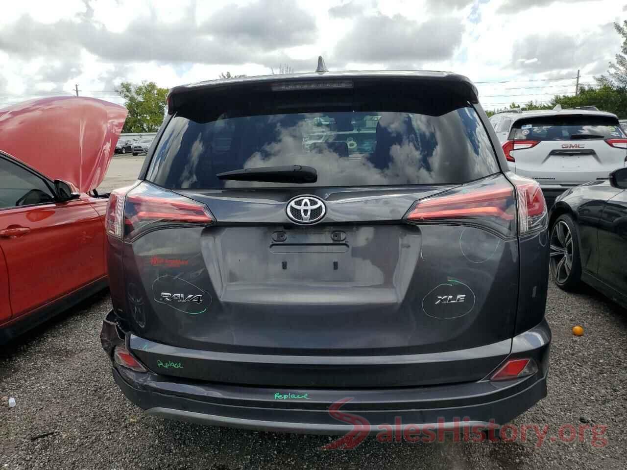 2T3WFREV1JW406707 2018 TOYOTA RAV4