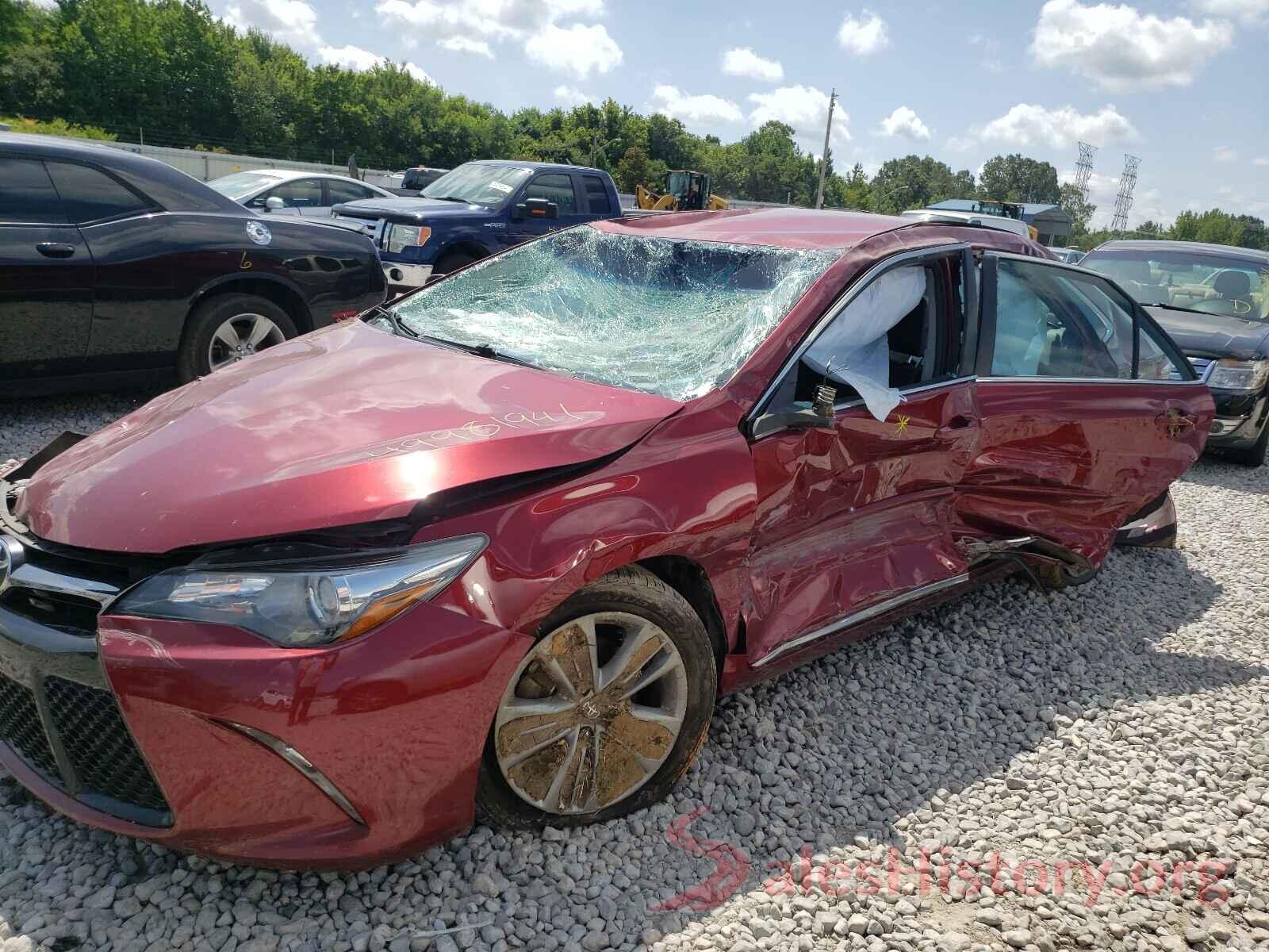 4T1BF1FK1GU579715 2016 TOYOTA CAMRY