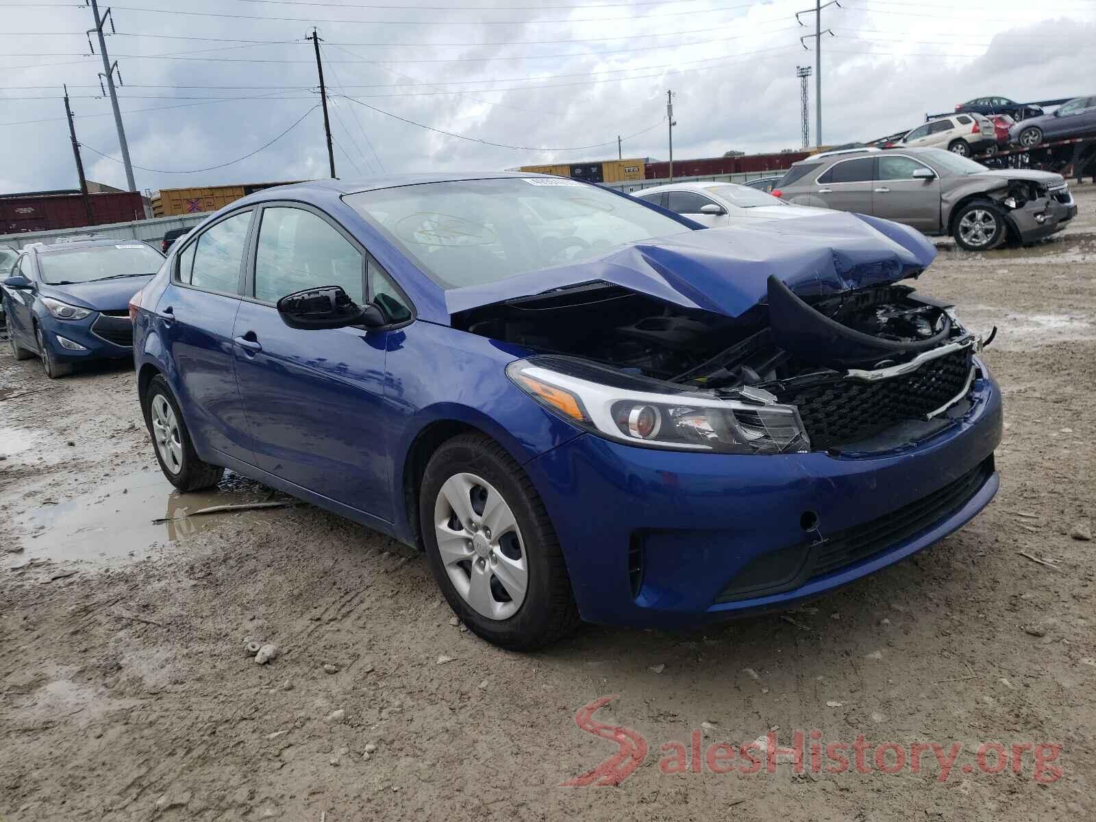 3KPFK4A71HE055597 2017 KIA FORTE