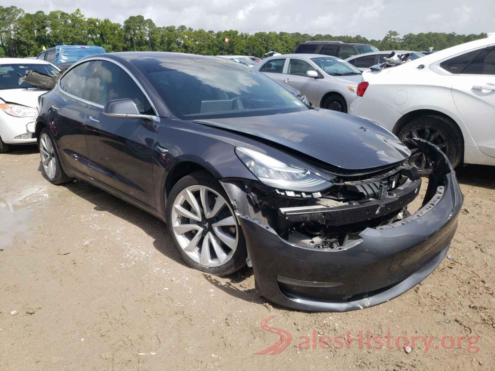 5YJ3E1EB6JF132469 2018 TESLA MODEL 3