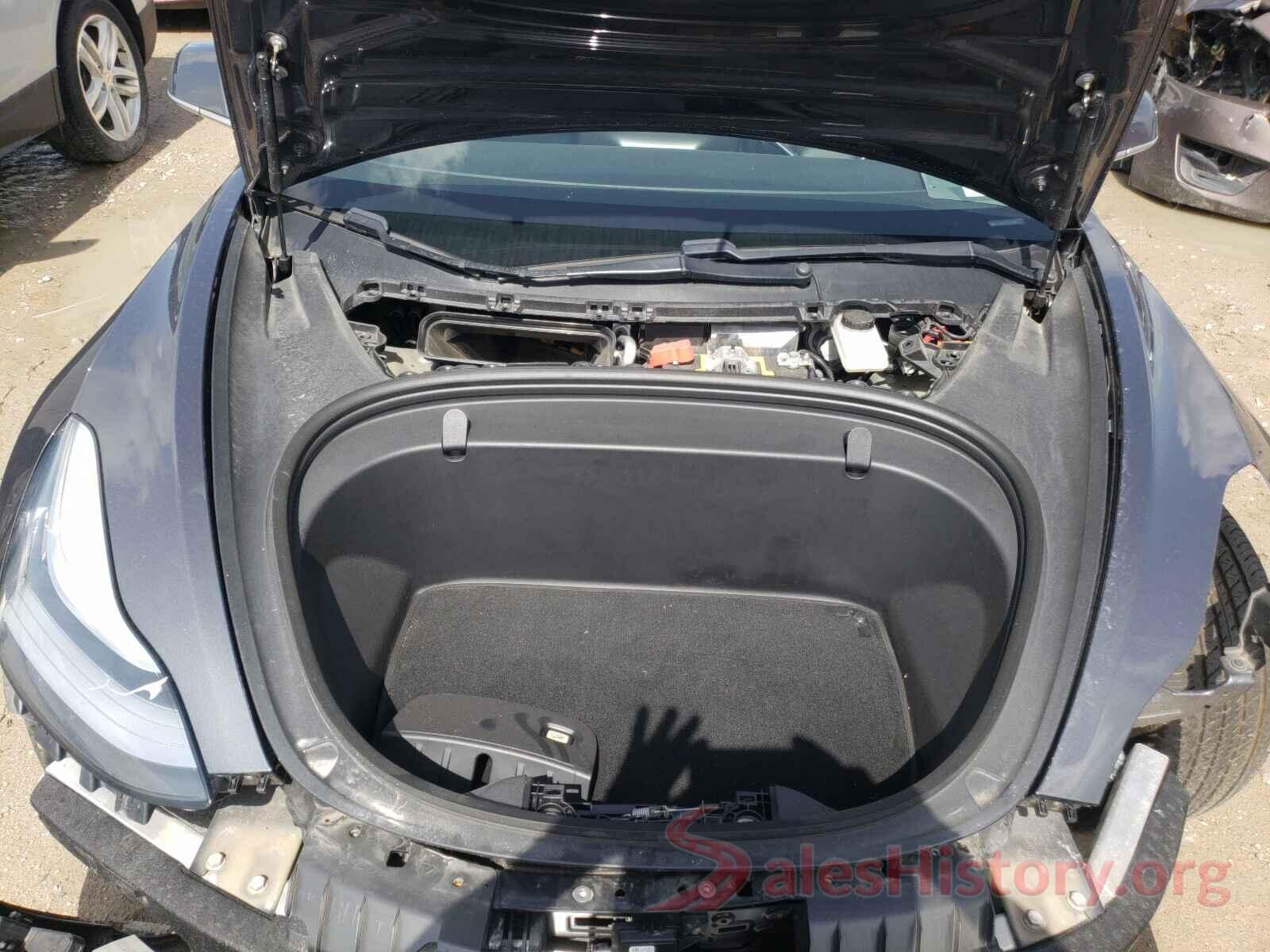 5YJ3E1EB6JF132469 2018 TESLA MODEL 3