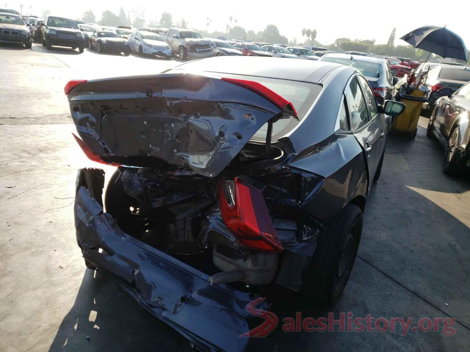 2HGFC2F5XJH610888 2018 HONDA CIVIC