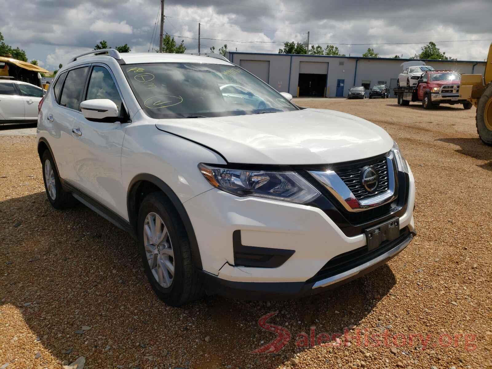 KNMAT2MT0JP589913 2018 NISSAN ROGUE