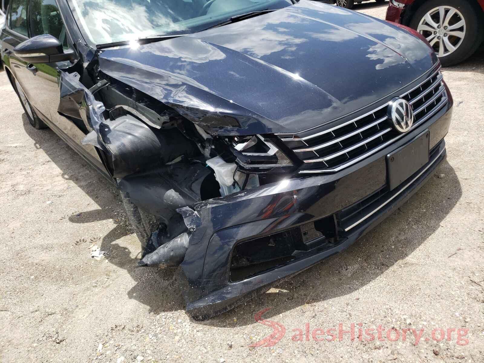 1VWAA7A38JC009755 2018 VOLKSWAGEN PASSAT