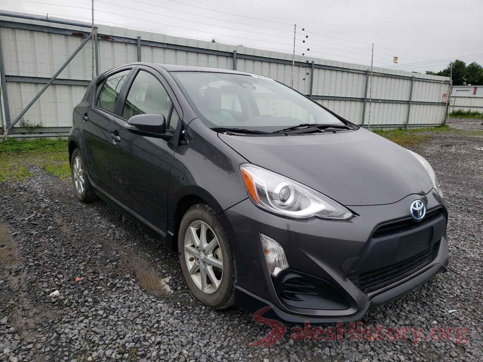 JTDKDTB34H1592742 2017 TOYOTA PRIUS