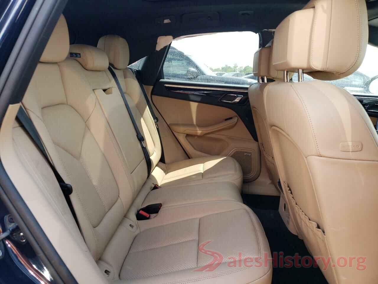 WP1AA2A57KLB03827 2019 PORSCHE MACAN