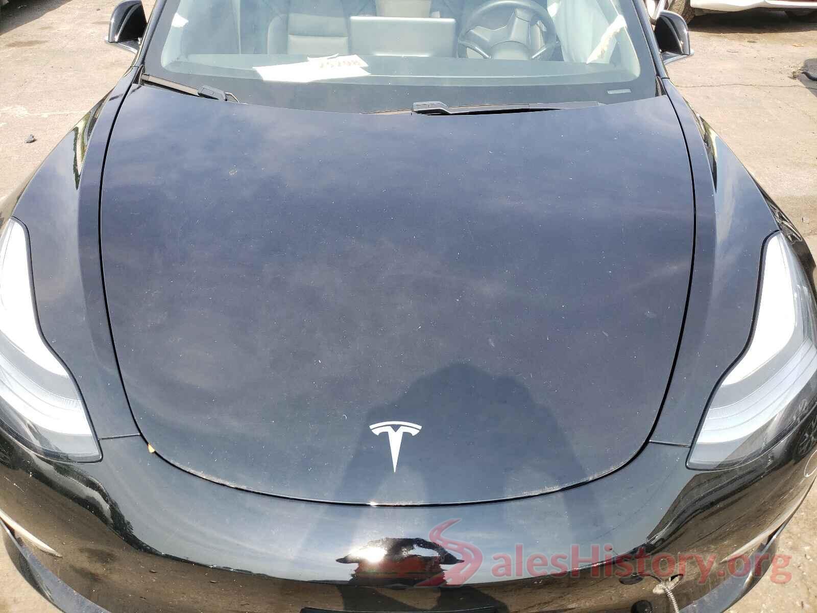 5YJ3E1EA2JF098957 2018 TESLA MODEL 3