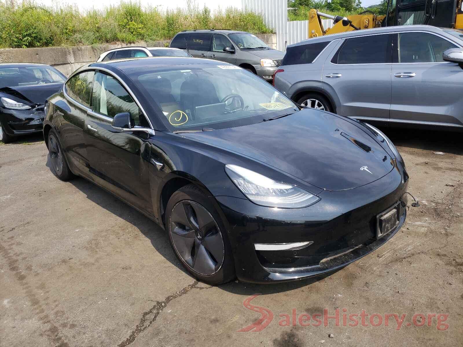 5YJ3E1EA2JF098957 2018 TESLA MODEL 3