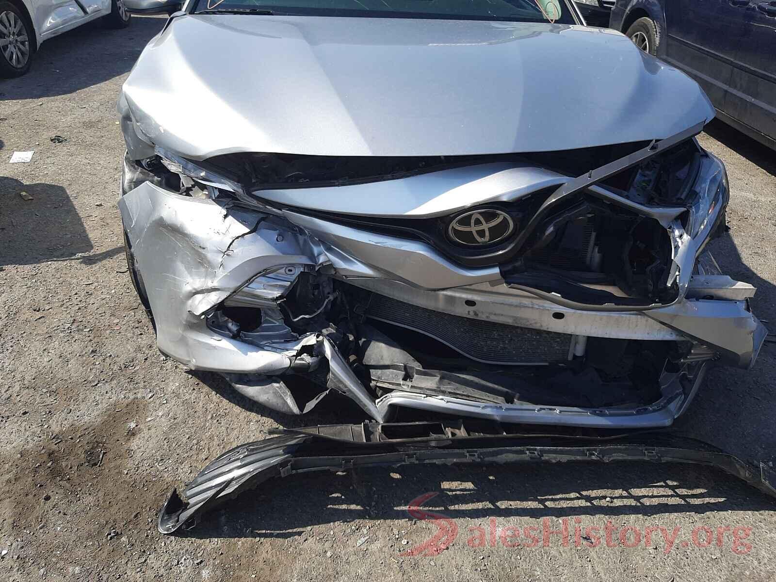 4T1B11HK1JU550749 2018 TOYOTA CAMRY