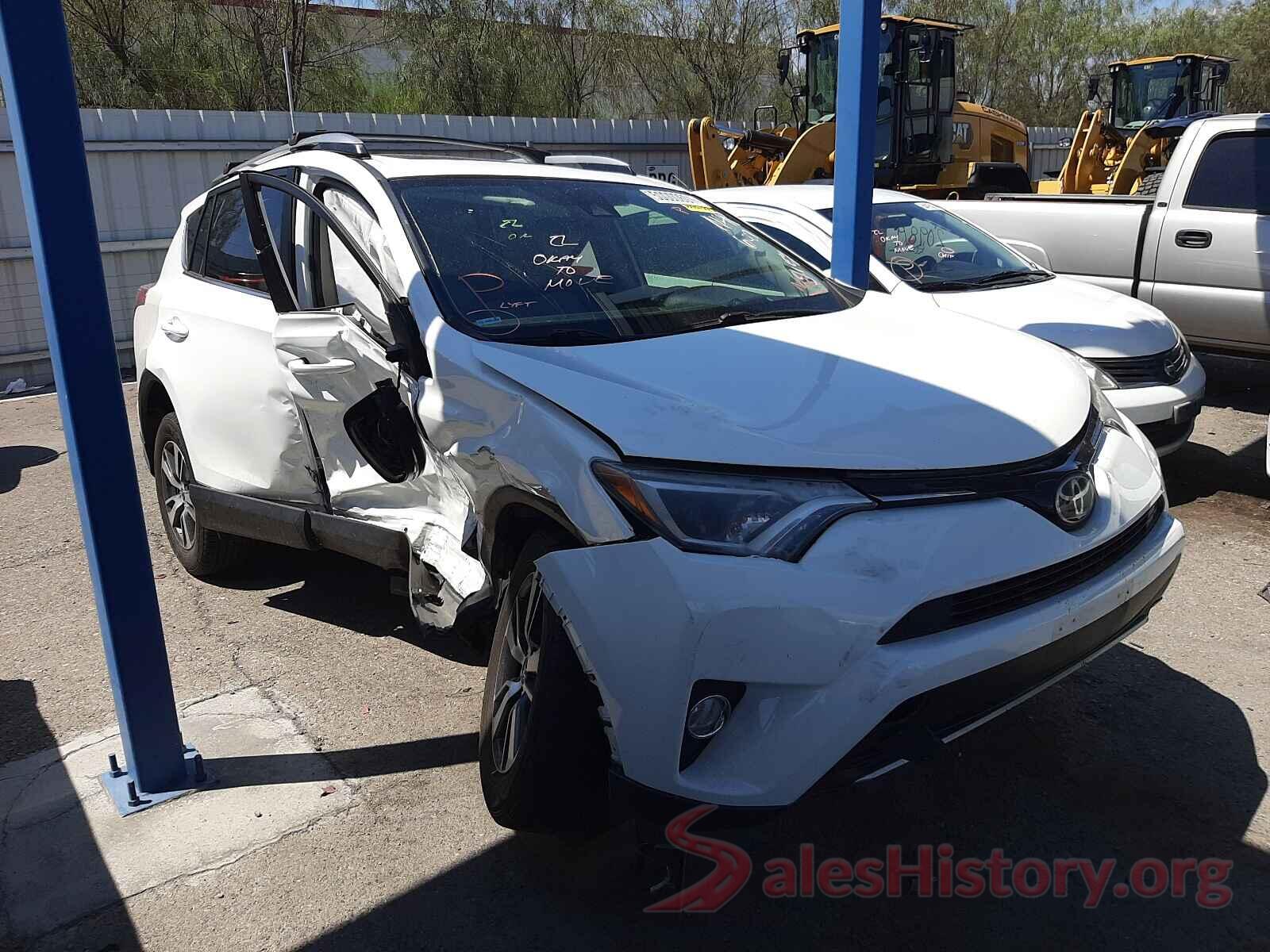 JTMWFREV4HJ138339 2017 TOYOTA RAV4