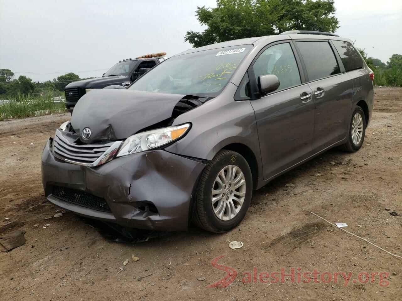 5TDYZ3DC1HS806288 2017 TOYOTA SIENNA