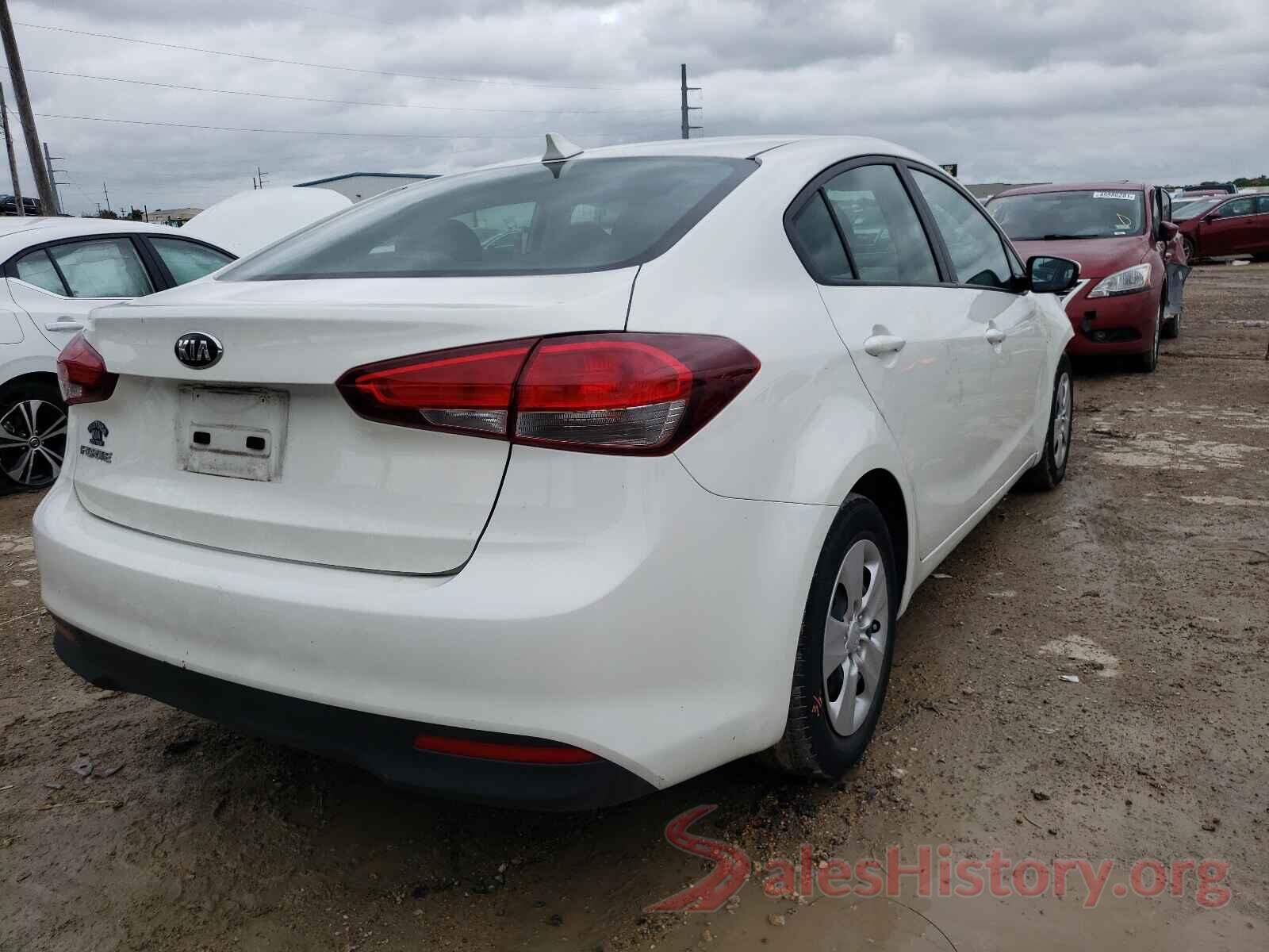 3KPFK4A71JE214186 2018 KIA FORTE