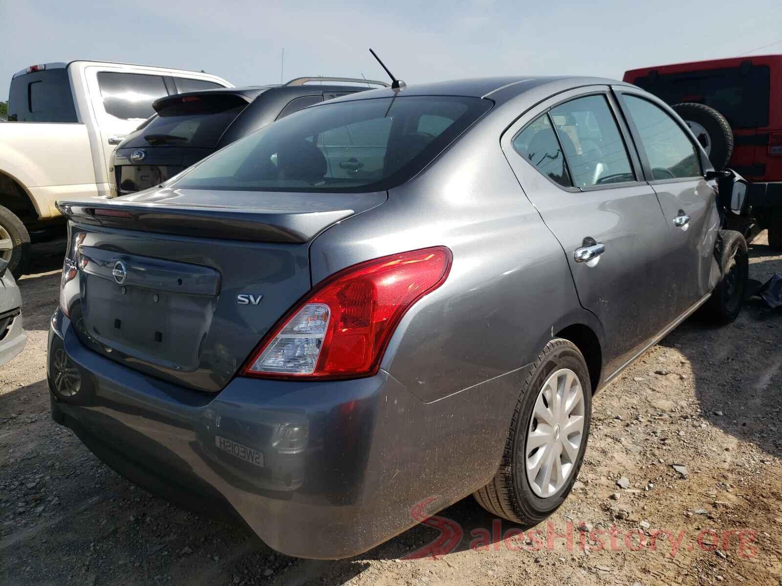 3N1CN7APXJL873040 2018 NISSAN VERSA