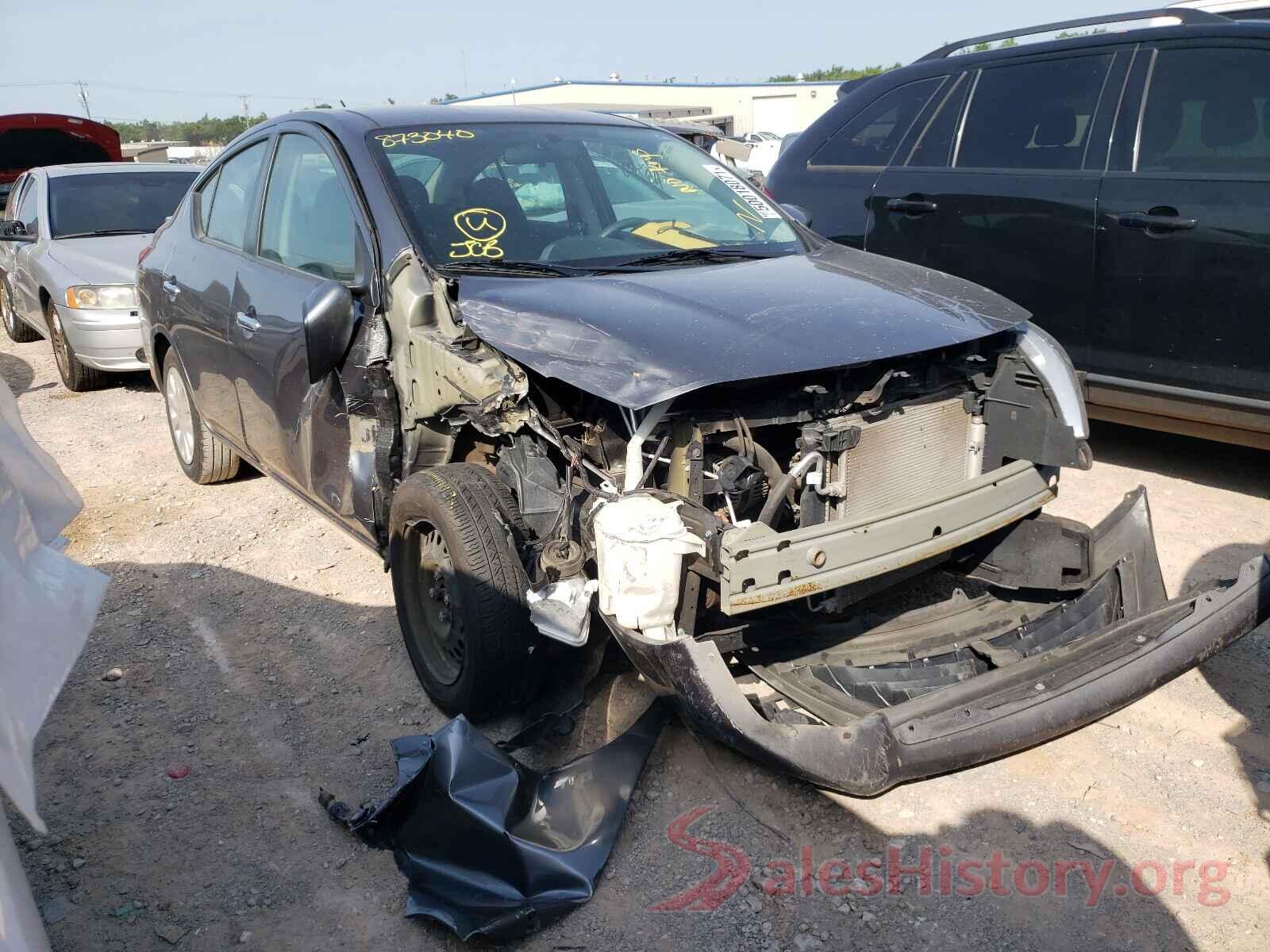 3N1CN7APXJL873040 2018 NISSAN VERSA