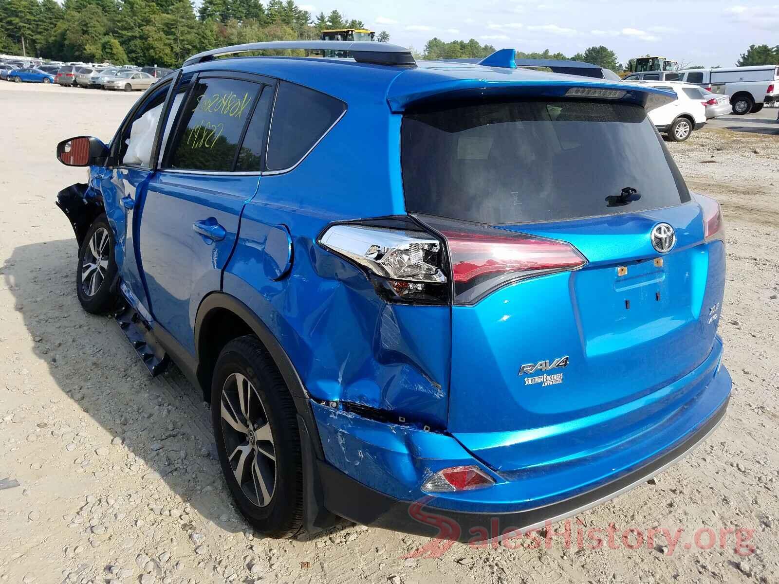 JTMRFREV3HJ122677 2017 TOYOTA RAV4