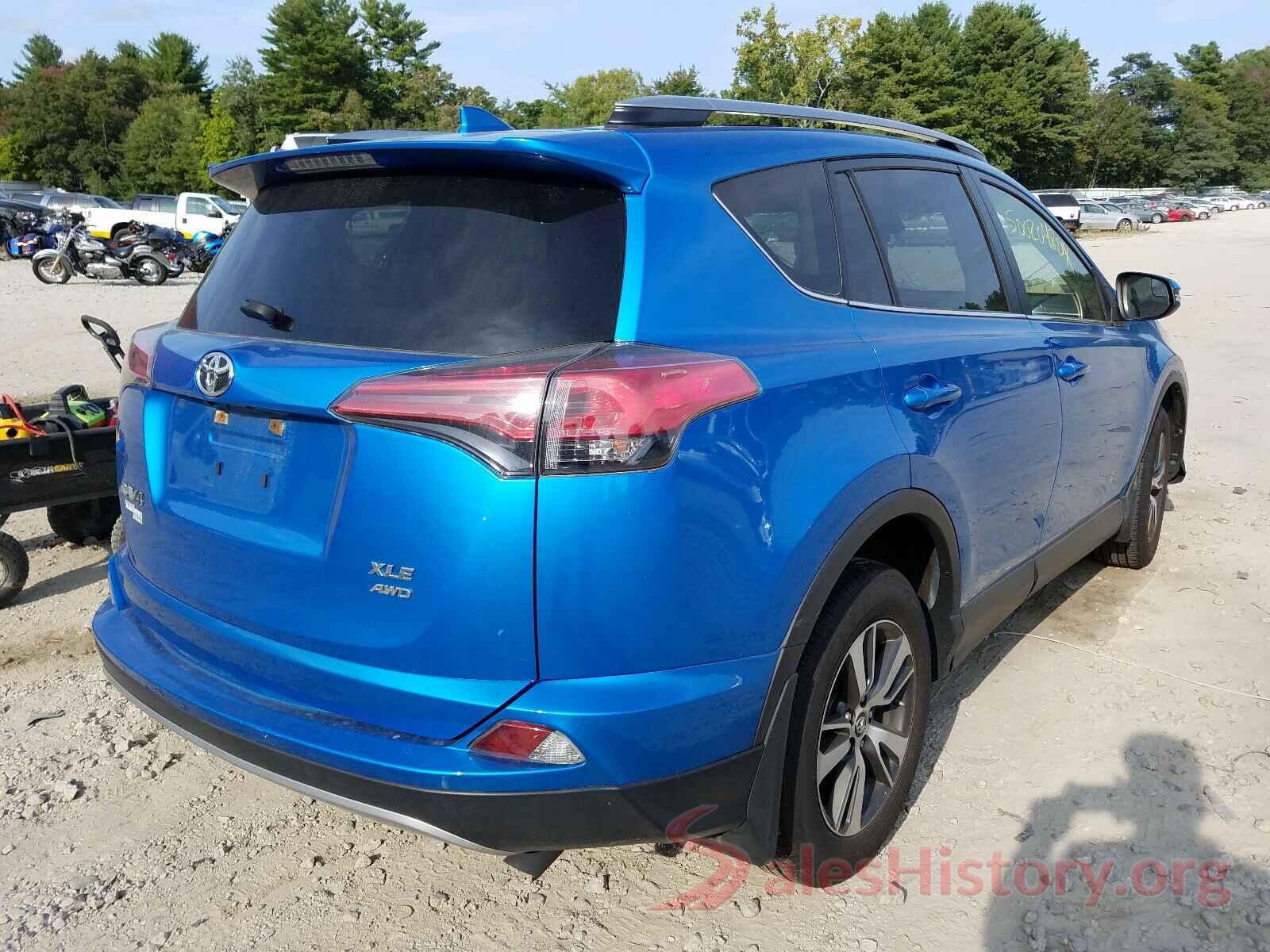 JTMRFREV3HJ122677 2017 TOYOTA RAV4