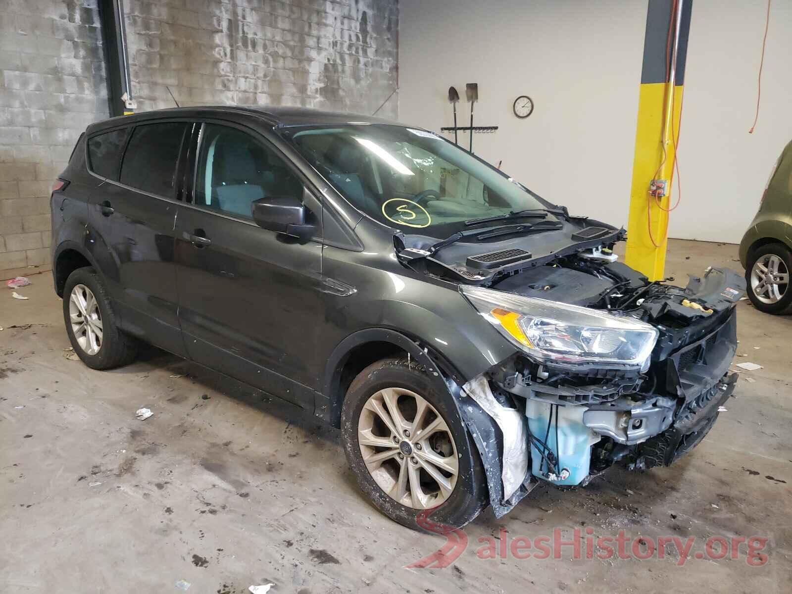 1FMCU9GD8HUD63743 2017 FORD ESCAPE