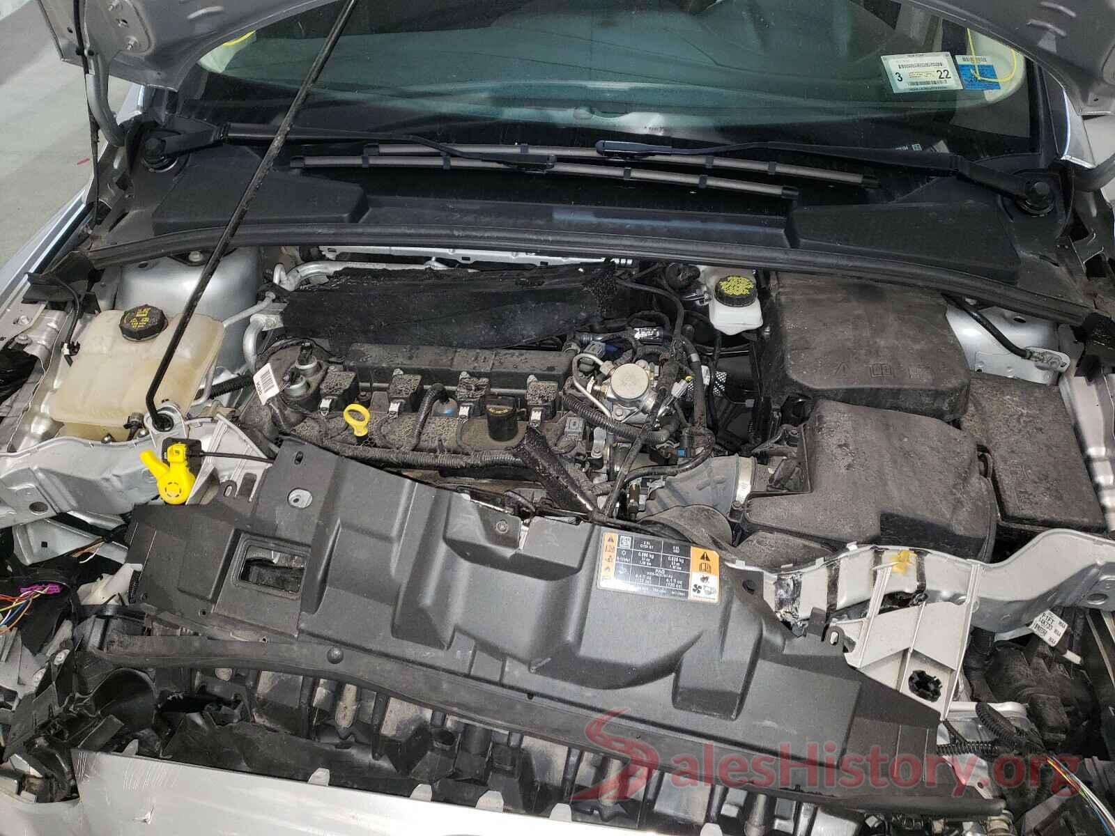 1FADP3F23JL228104 2018 FORD FOCUS