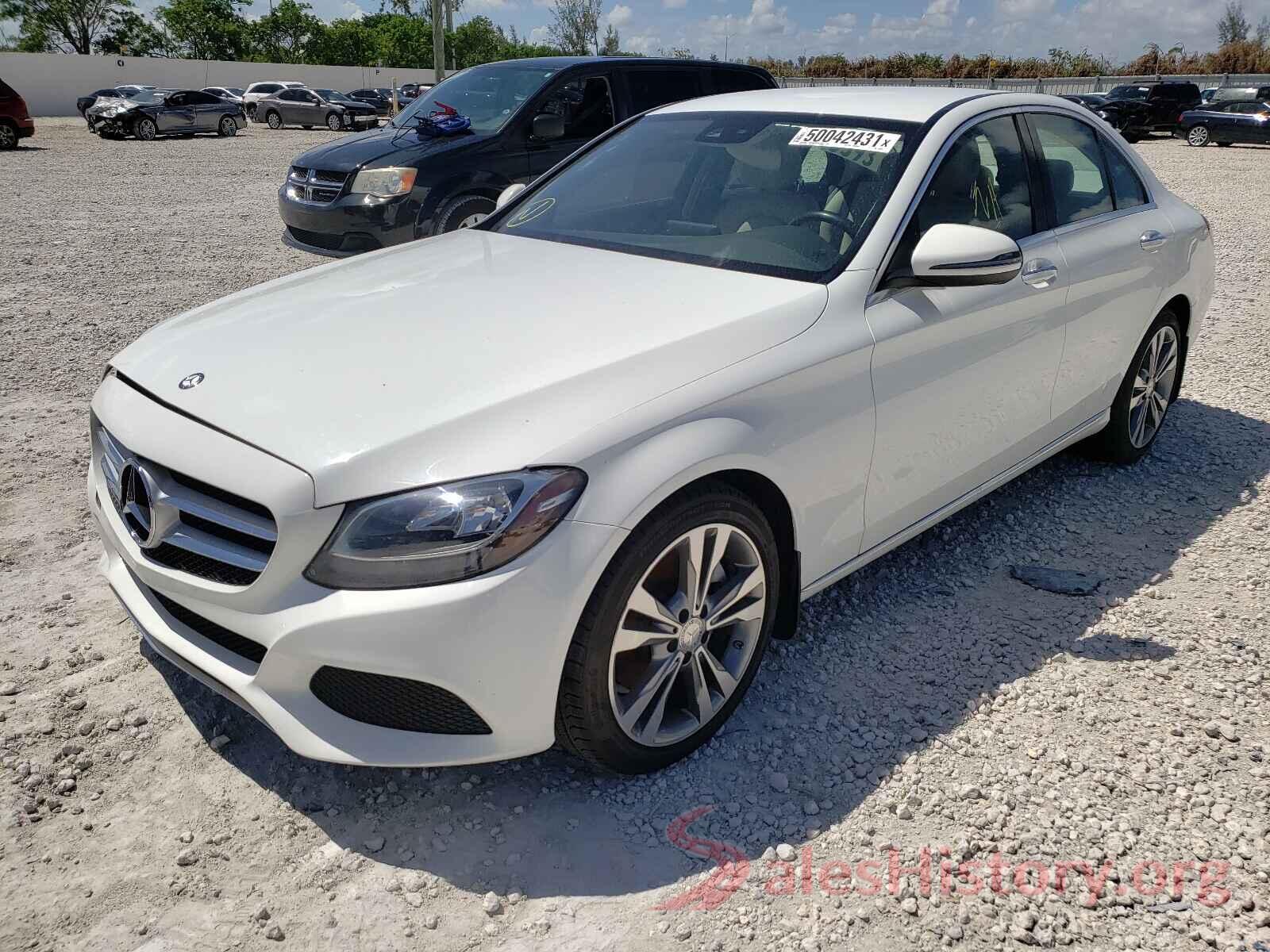 55SWF4JB1GU130539 2016 MERCEDES-BENZ C-CLASS