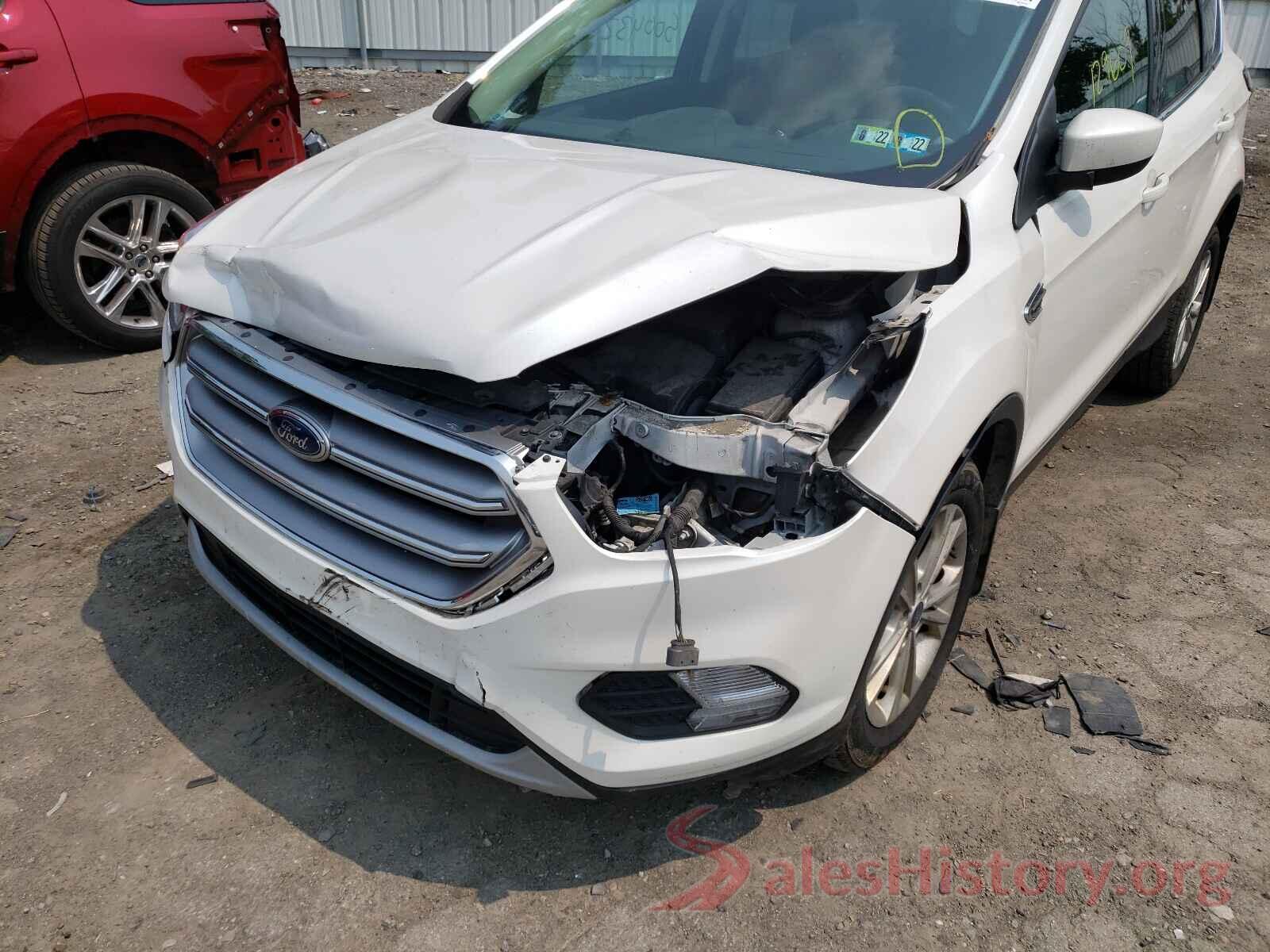 1FMCU9GD7HUE00619 2017 FORD ESCAPE